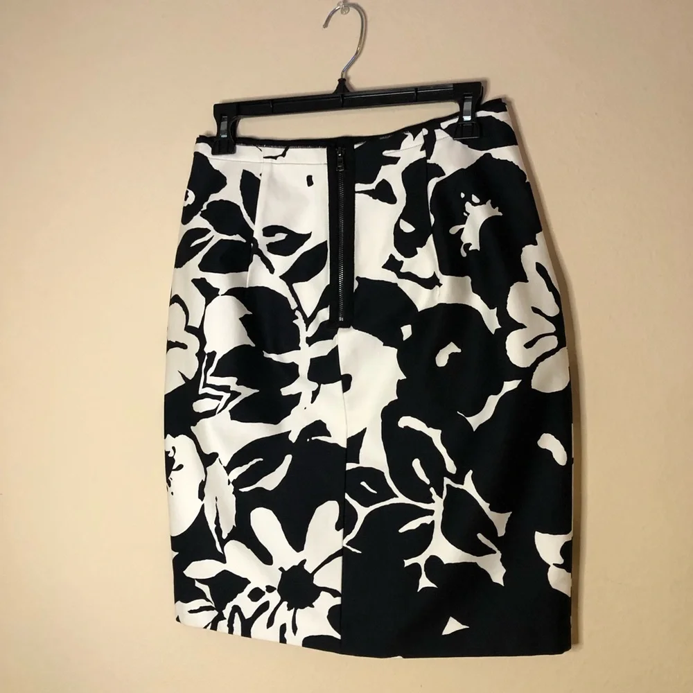 Elie Tahari for Nordstrom Black & White Pencil Skirt - Picture 15 of 16